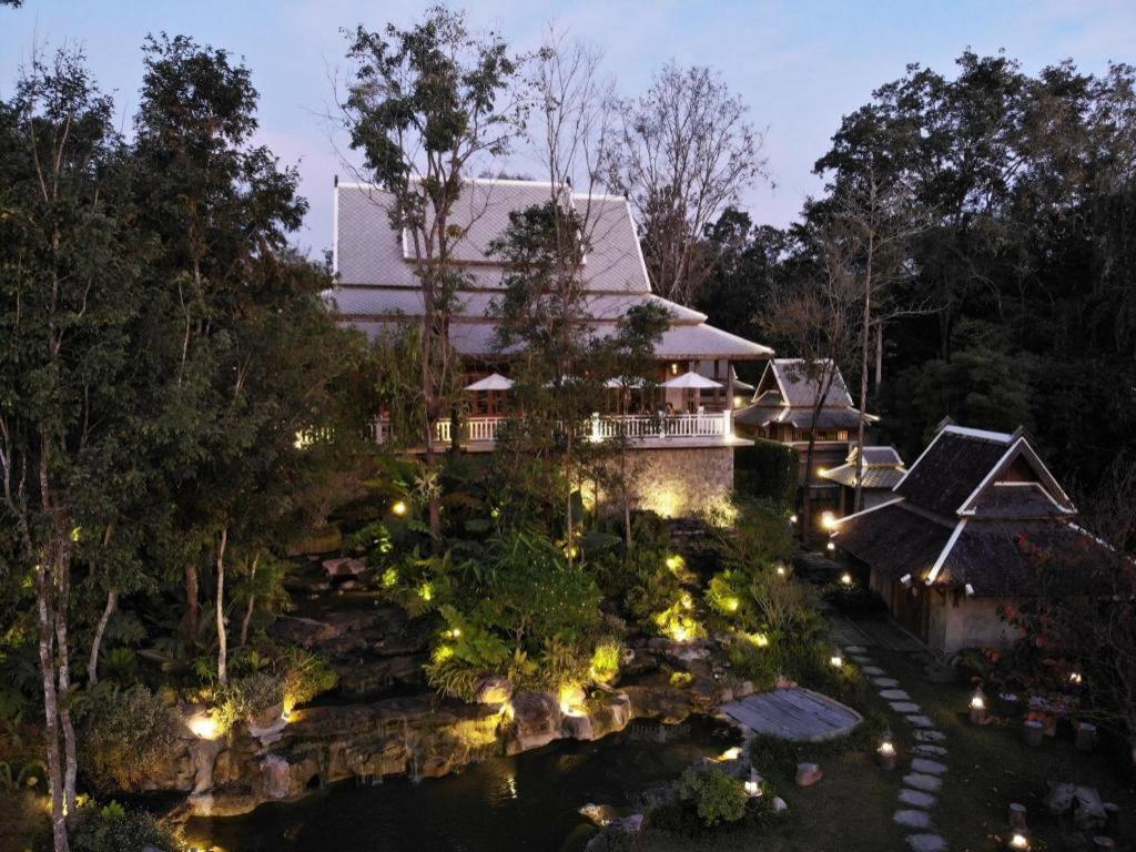Ruean Racha Hotel Chiang Mai Bagian luar foto