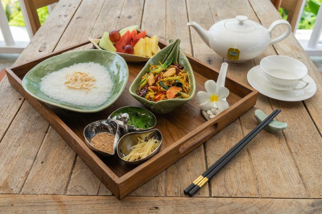 Ruean Racha Hotel Chiang Mai Bagian luar foto