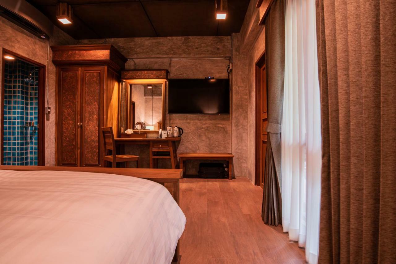 Ruean Racha Hotel Chiang Mai Bagian luar foto